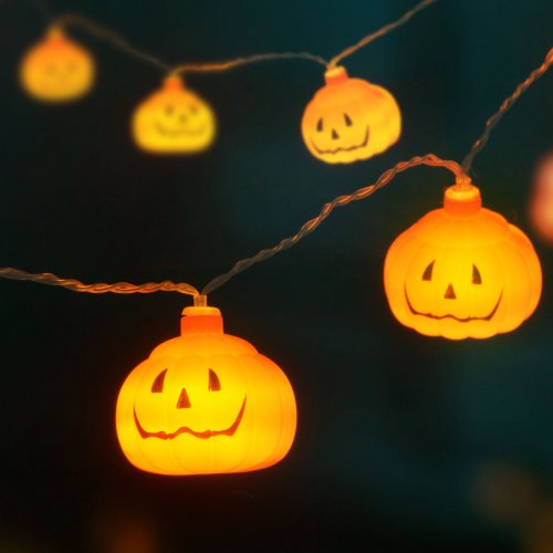 Halloweenský LED světelný řetěz – dýně – 12 LED – 2 x AA – 1,65 m