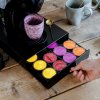 Kovový držák na kapsle – pro 20 ks kapslí Dolce Gusto – 300 x 240 x 70 mm – matná černá