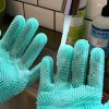 Silikonové rukavice pro mytí nádobí