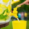 Dávkovač nápojů s kohoutkem, plastová sada sklenic – 3,8 l – citron