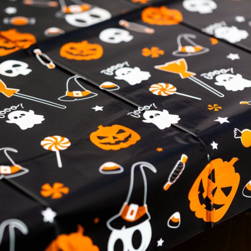 Halloweenský ubrus – hliníkový efekt – 137 x 183 cm – malé motivy