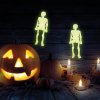 Sada fosforeskujících kostlivců – halloweenská dekorace – 10 ks / balení