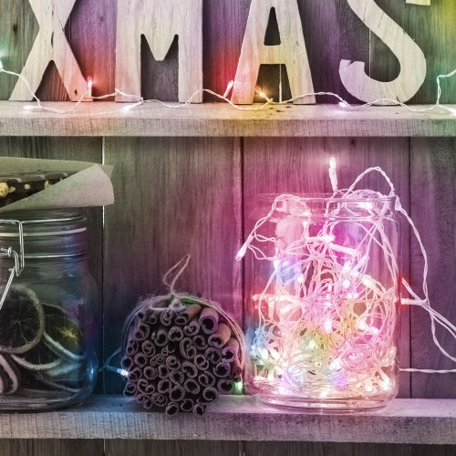 Světelný řetěz – 50 ks LED – barevné – síťové – 5 m – 8 programů