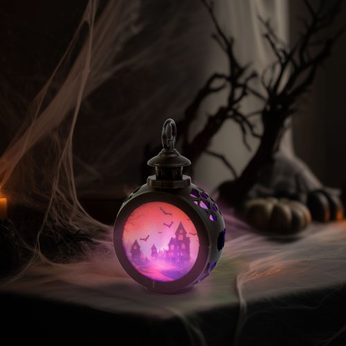 Halloweenská světelná dekorace – hrad – závěsná – LED – 8,5 x 13,5 cm