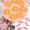 10dílná sada vykrajovátek na sušenky ve tvaru halloweenské dýně