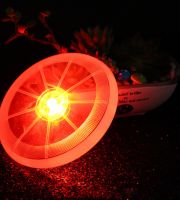 Svítící frisbee