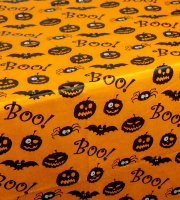 Halloweenská dekorace – stolní ubrus – flanel – 132 x 178 cm
