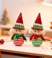 Vánoční skřítek – 21 x 14 x 7 cm – 2 druhy