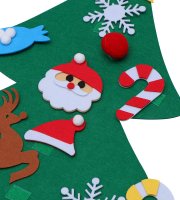 Vánoční stromek z plsti - S ozdobami