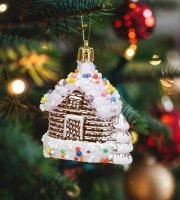 Ozdoba na vánoční stromek – lesklý domeček – 8 x 6 x 4 cm