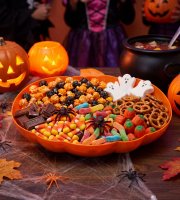 Halloweenská servírovací miska – dýně – oranžová – plast – 30 x 27 cm